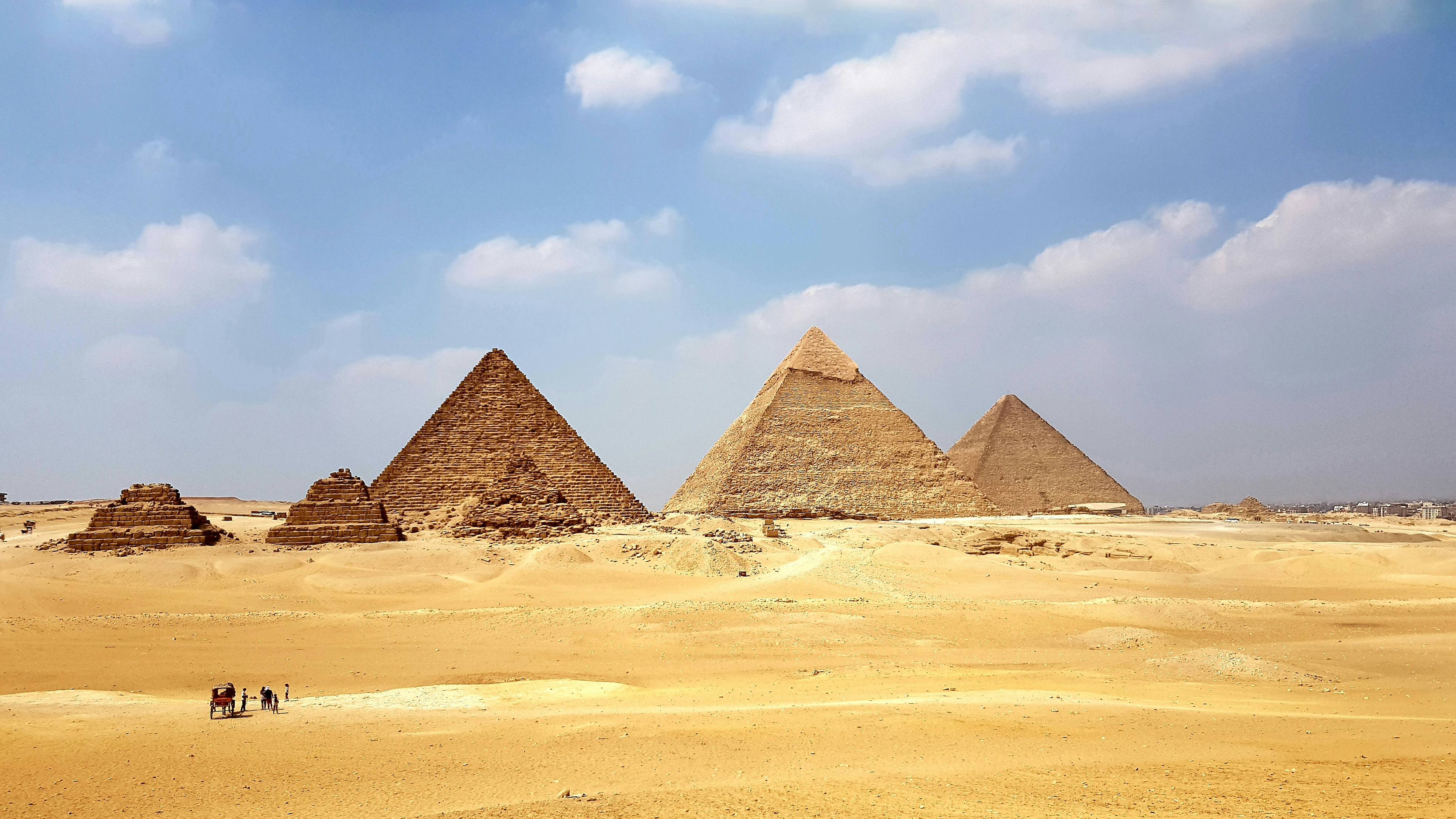 Egypt historical tour with pyramids and Nile cruise